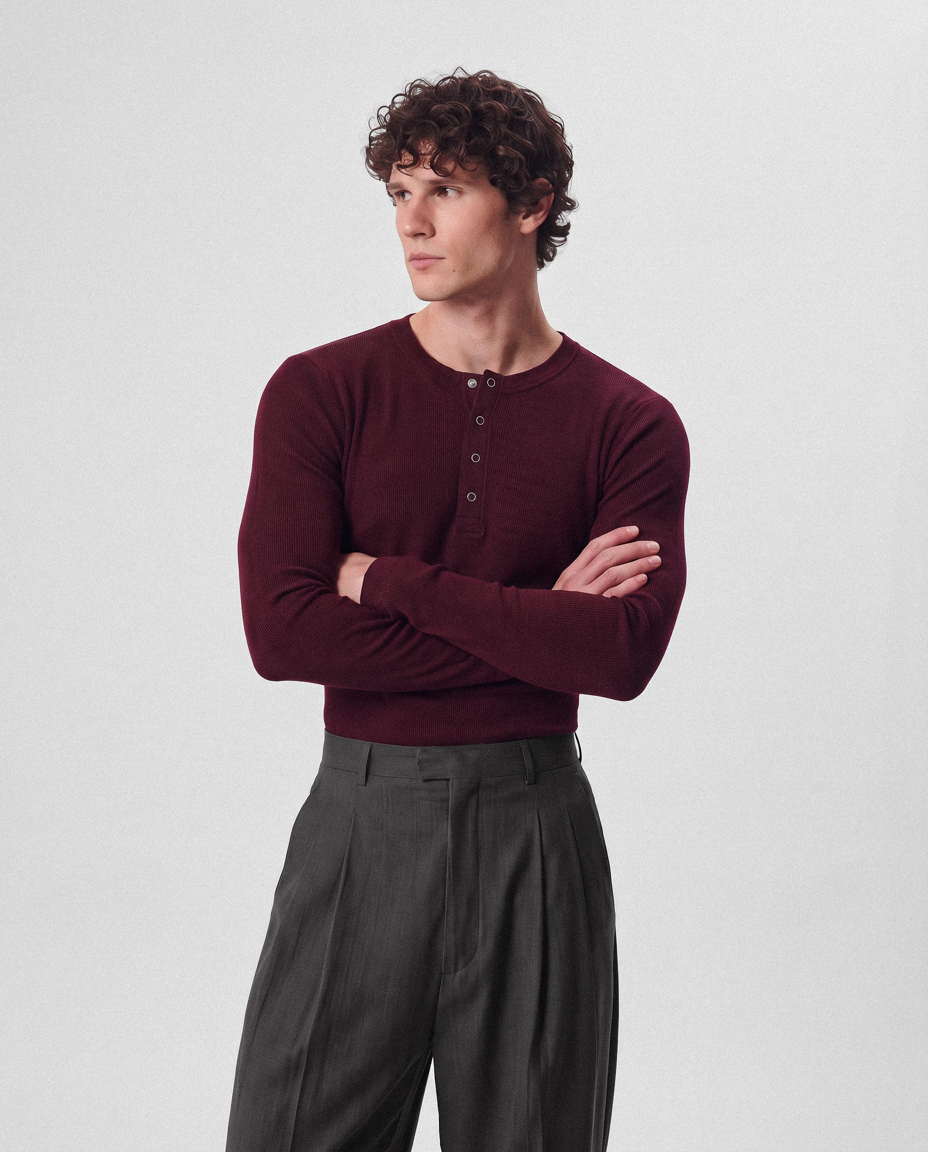 BAFIOTE-Classic-concrete-Henley-V-21