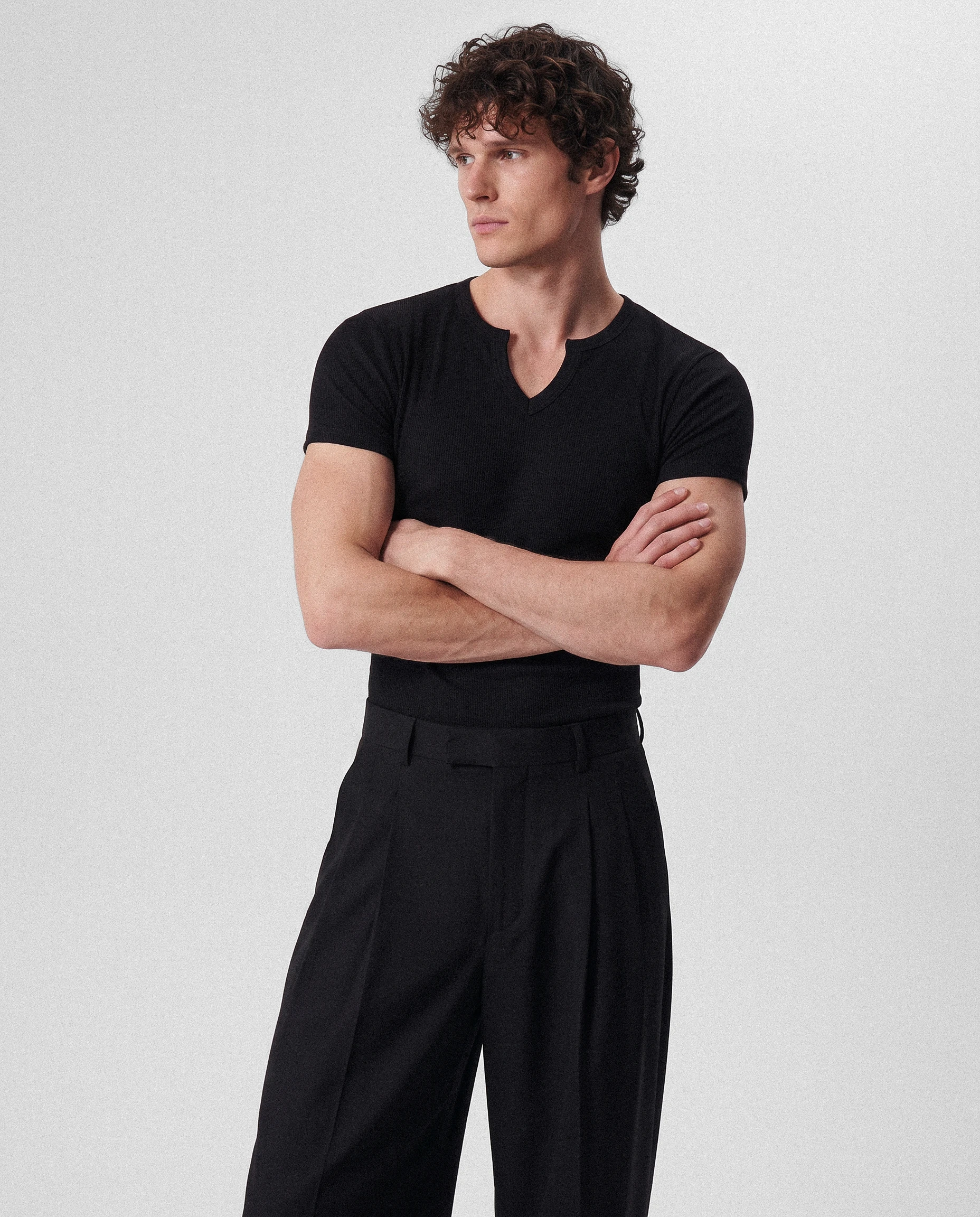 BAFIOTE-Classic-concrete-Henley-V-37